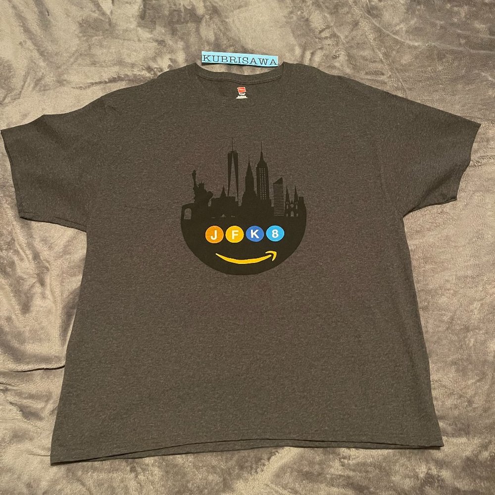 AMAZON New York City JFK8 T-shirt NEW XL